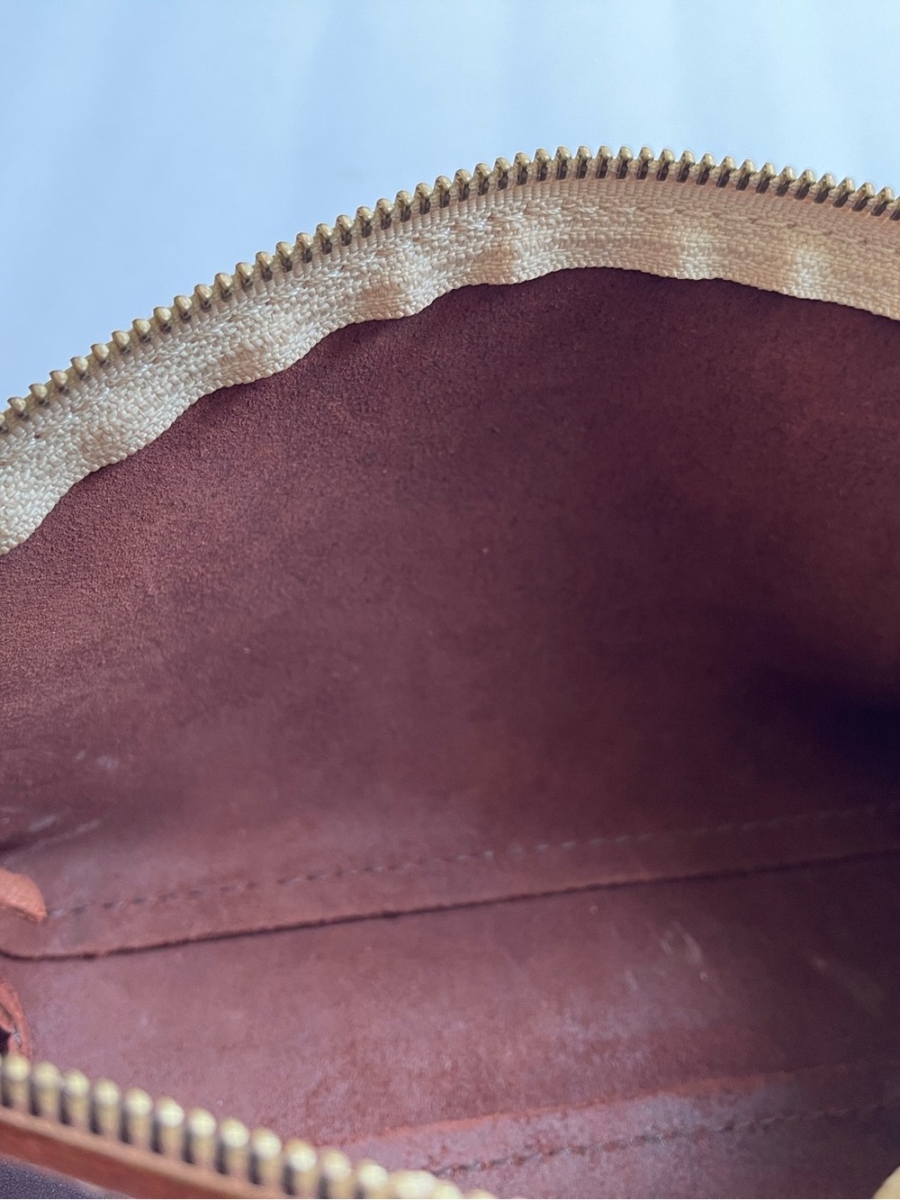 Portland Leather Brown Eclipse Makeup Bag Half-Moon Zip Cosmetic Pouch - Picture 7 of 13